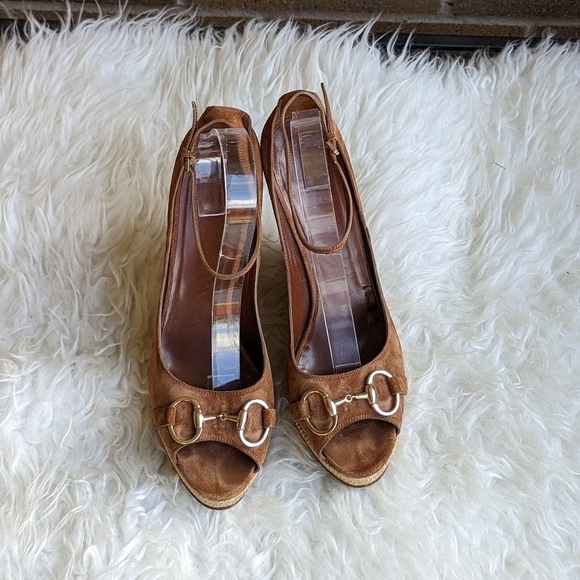 GUCCI Horsebit Wedge Espadrille Sandals - Picture 2 of 15